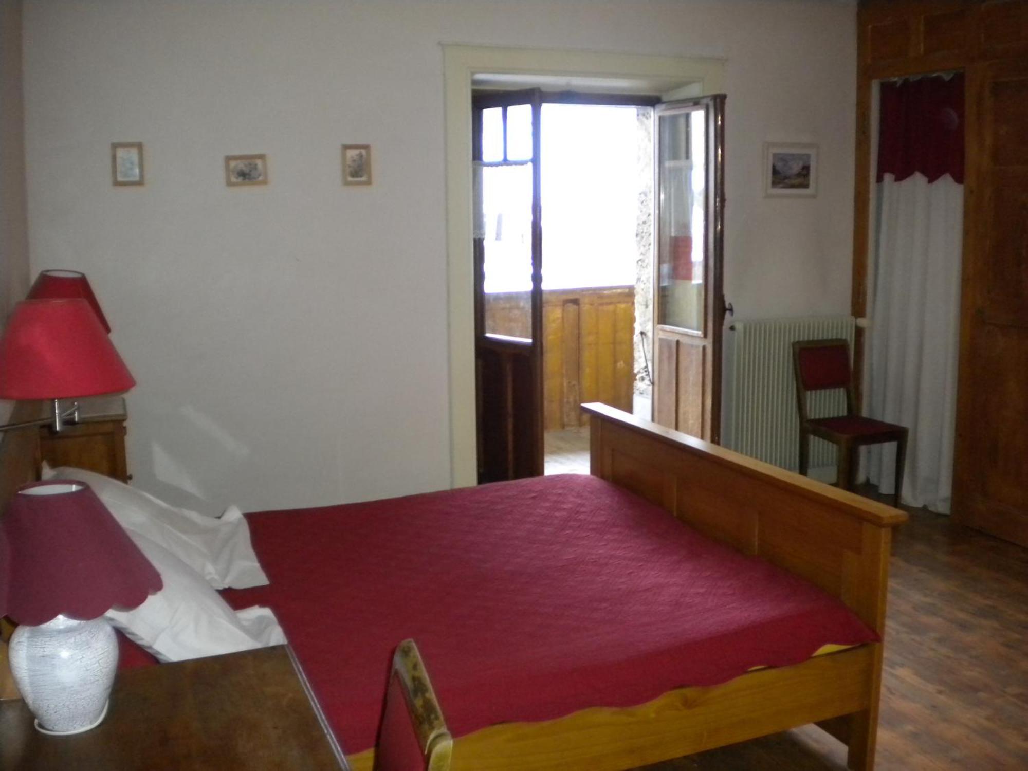 Gîte Les Mésanges Thônes Esterno foto
